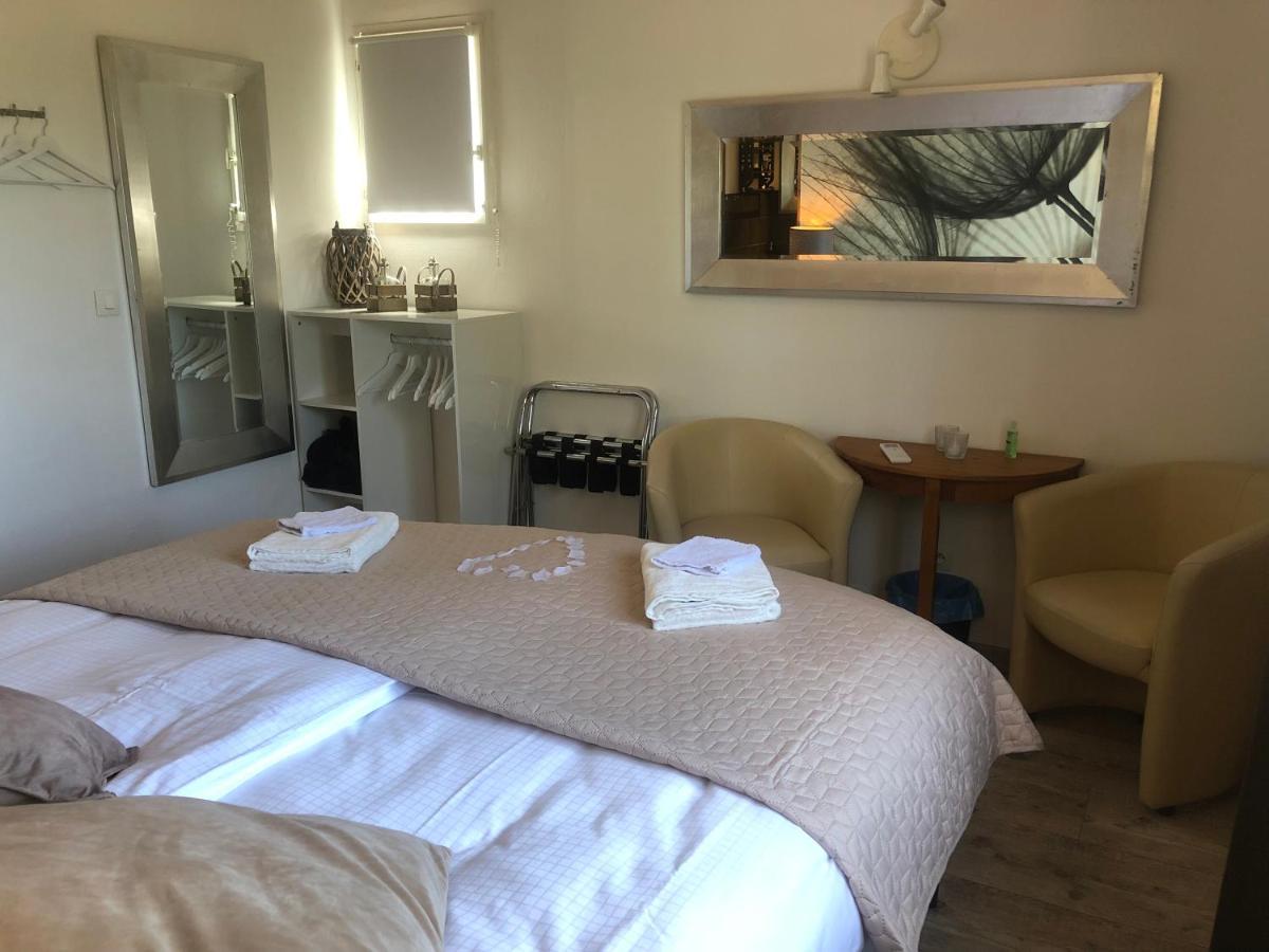 Marie Jean Chambre D'Hotes & Gite Oupia Buitenkant foto